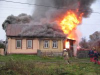 Как защитить свой дом и населённый пункт от лесного пожара